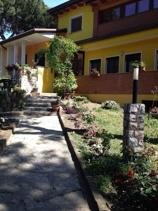 Two-Bedroom Apartment In Rosolina Mare/Venetien 25037