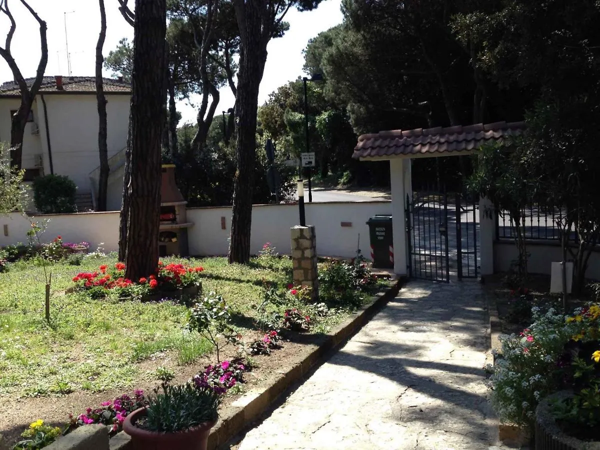 Two-Bedroom Apartment In Rosolina Mare/Venetien 25037