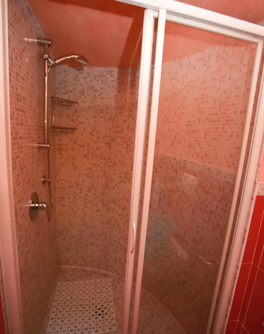 Two-Bedroom Apartment In Rosolina Mare/Venetien 25037 0*,